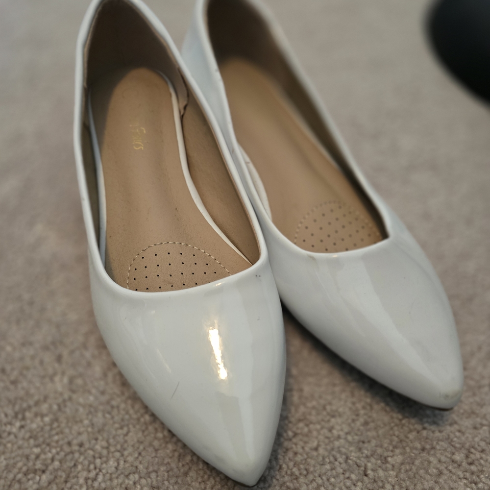 Dream Pairs White Flats Comfortable Loafers